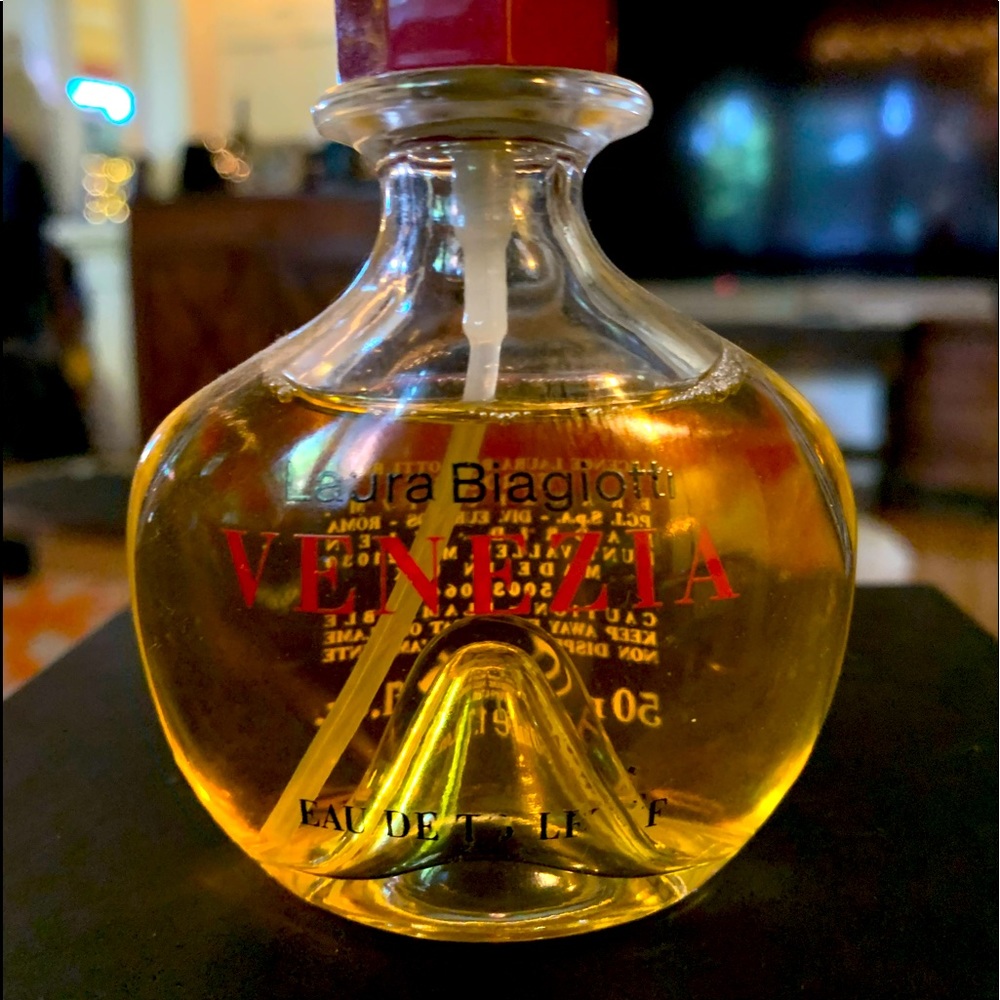 Laura Biagiotti Venezia partial - 1.7 EDT (90% full)